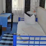 Πανσιόν Blue - Minimalist Boutique 2*