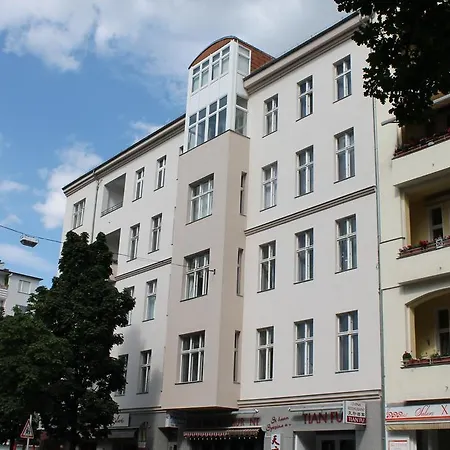 Blue - Minimalist Boutique 2* Berlijn