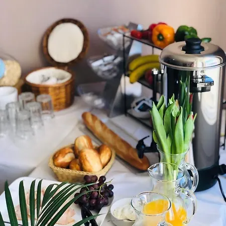 Gasthuis Blue - Minimalist Boutique Berlijn