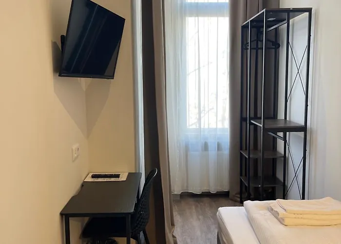 Blue - Minimalist Boutique بيت ضيافة برلين